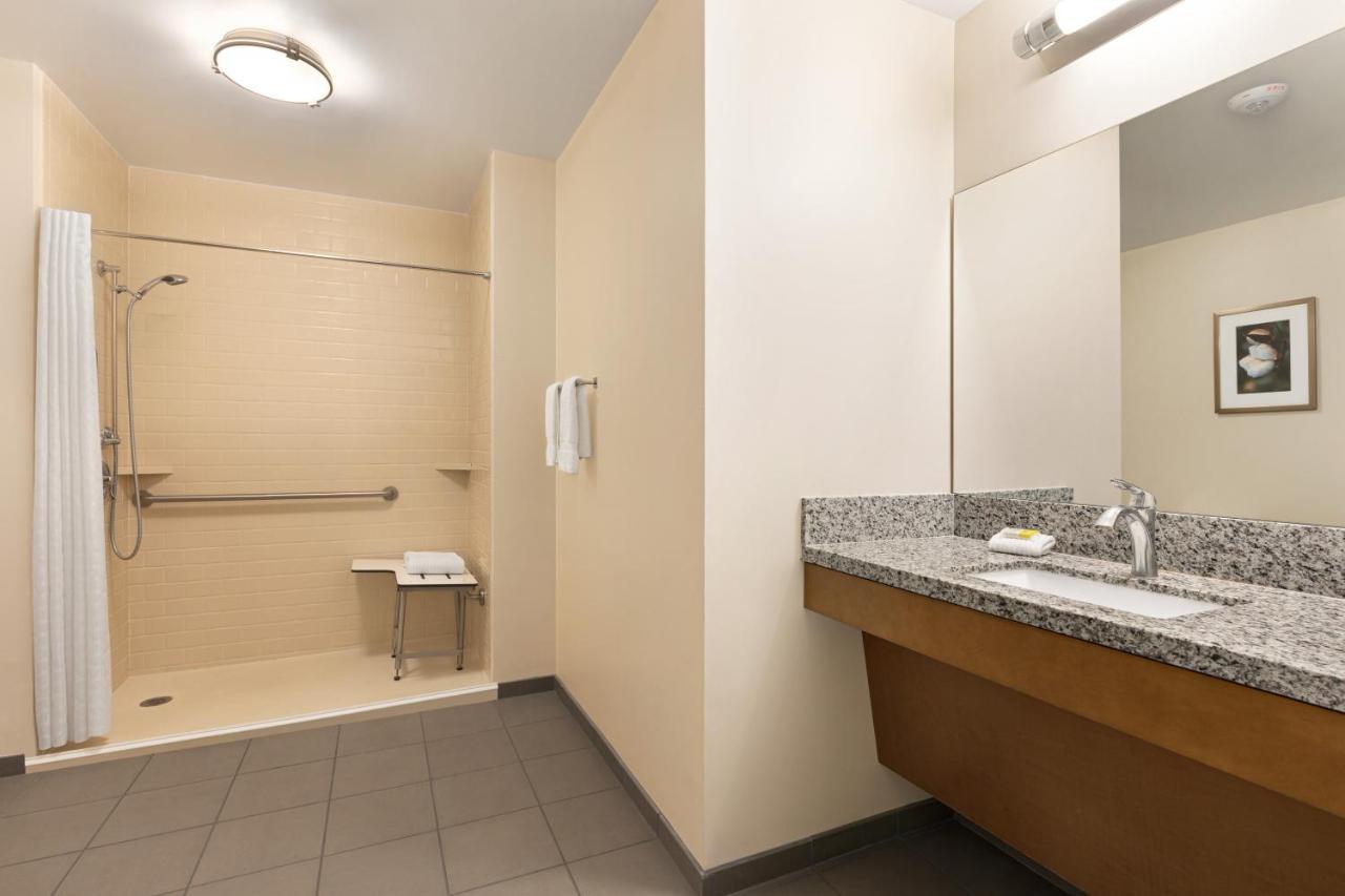 Candlewood Suites - Safety Harbor By Ihg Bagian luar foto